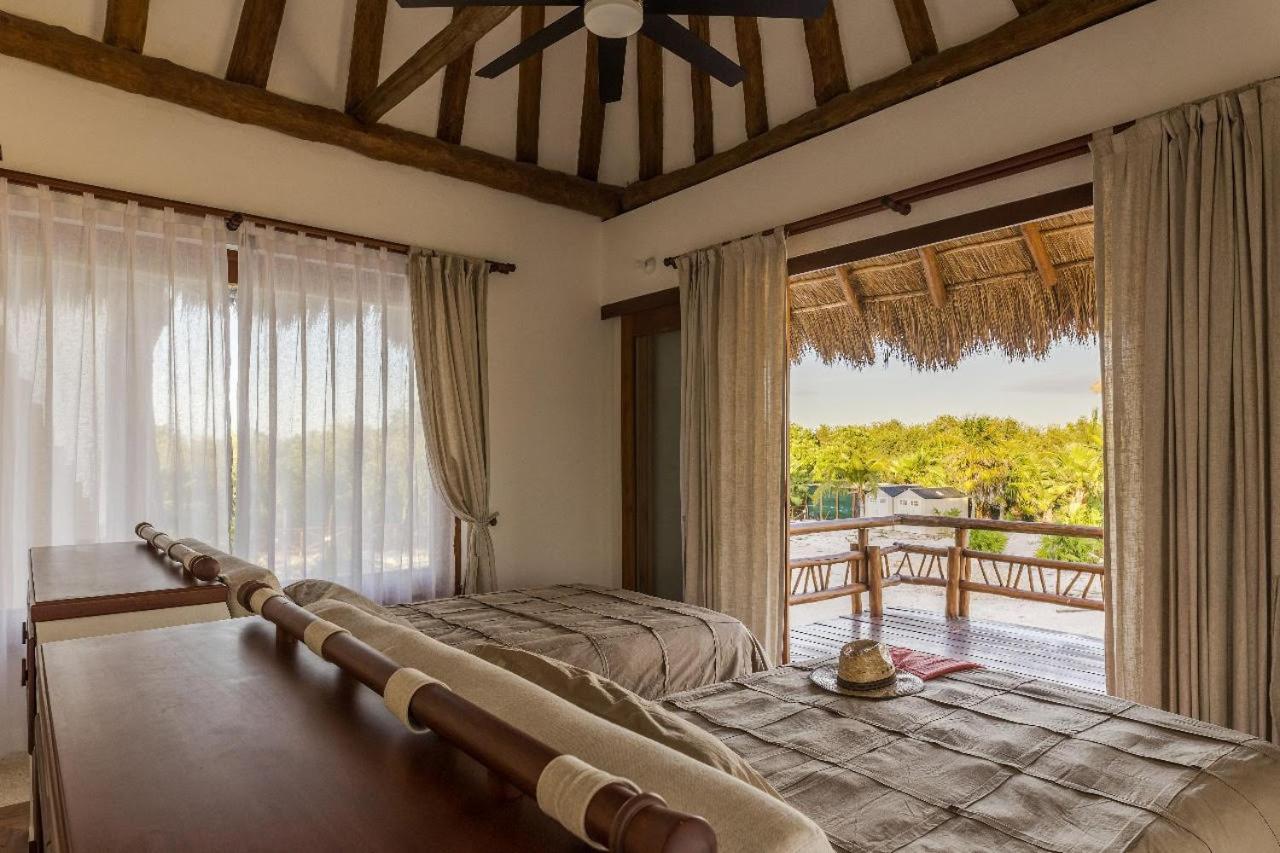 Dk Luxury Ocean Front Villa - Adults Only Остров Холбокс Экстерьер фото