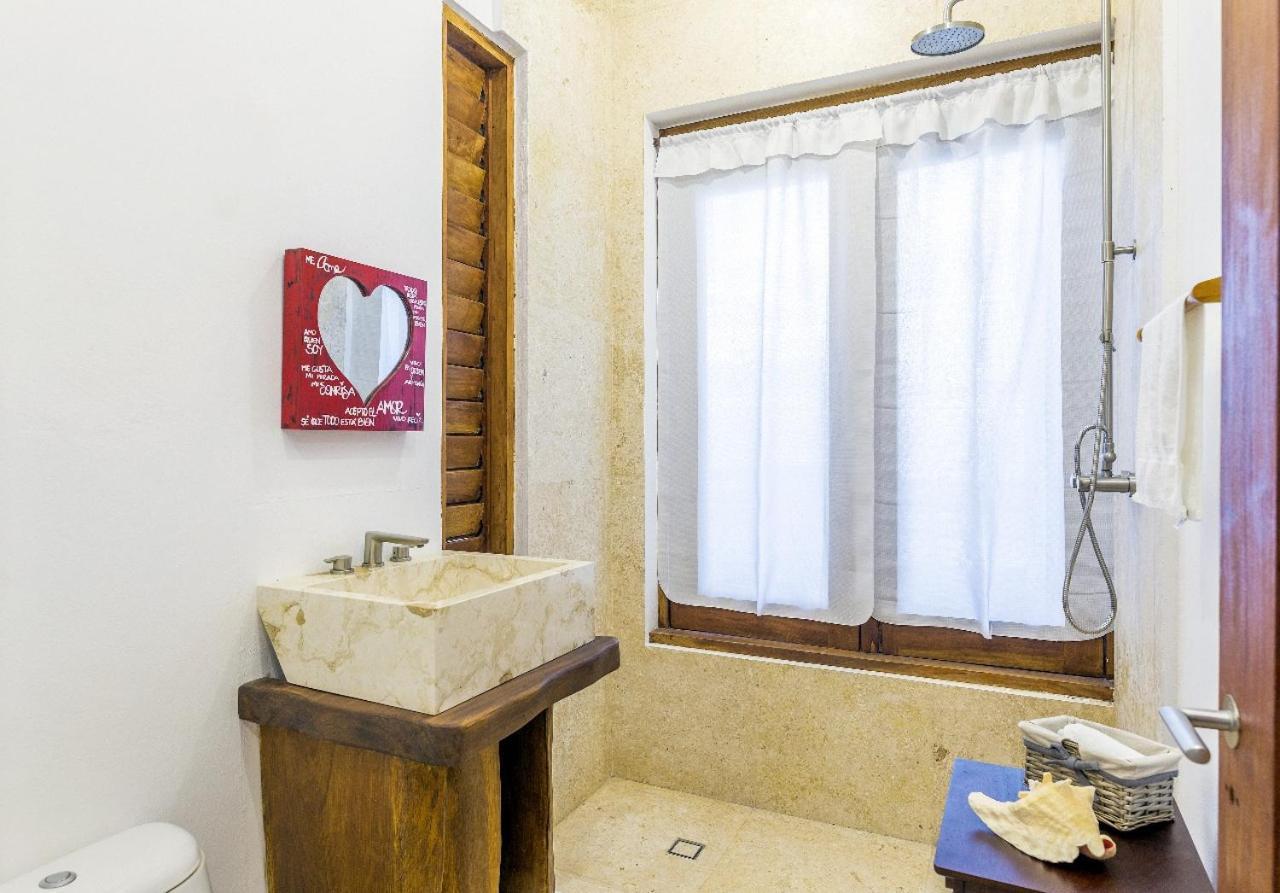 Dk Luxury Ocean Front Villa - Adults Only Остров Холбокс Экстерьер фото