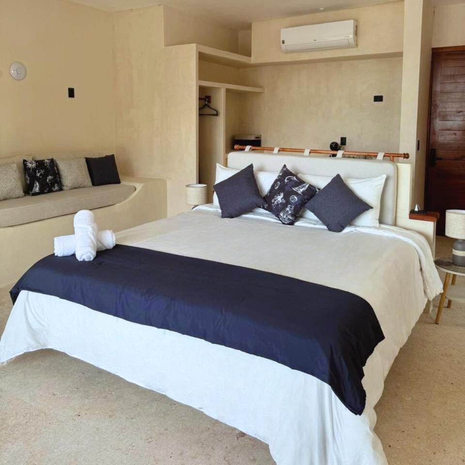 Dk Luxury Ocean Front Villa - Adults Only Остров Холбокс Экстерьер фото